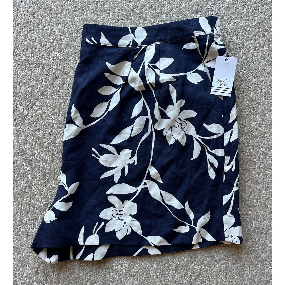 NWT Ophelia Roe White Blue Linen Shorts 3X Vacation Hawaii Resort Beach Linen